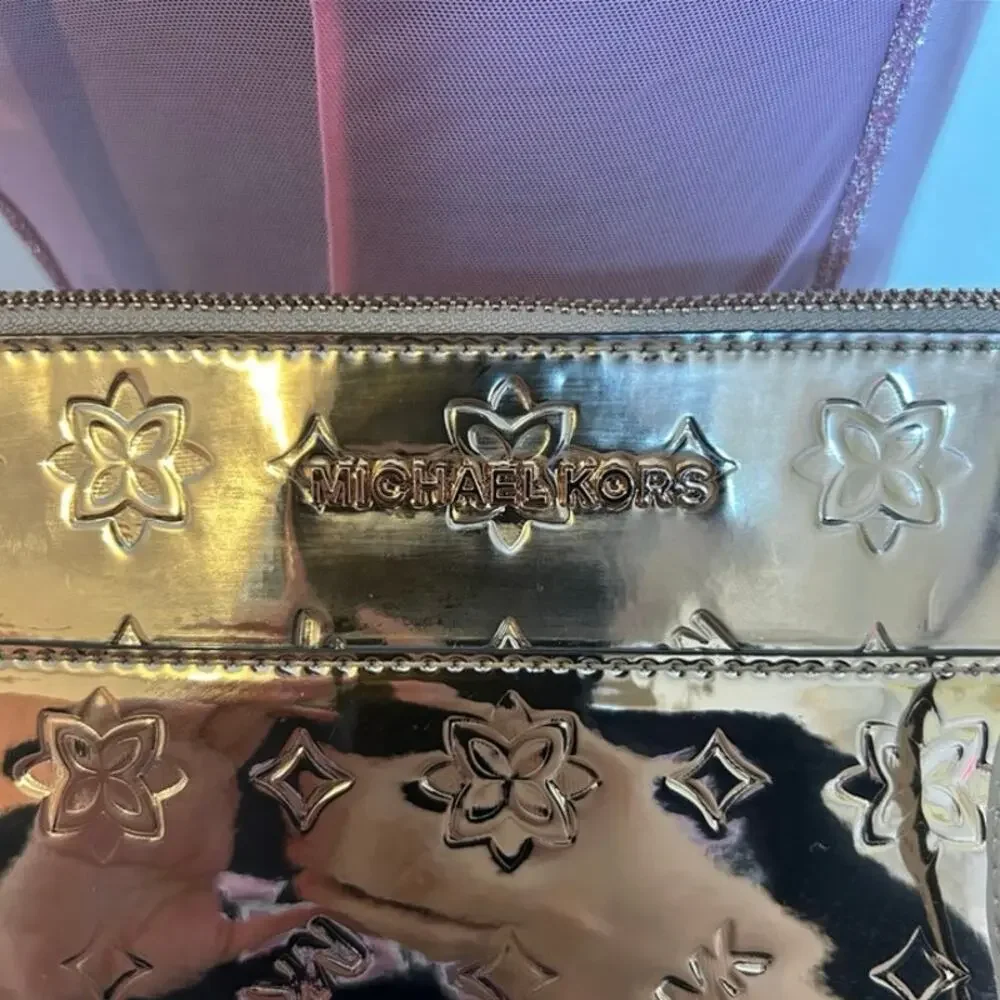 °｡⋆♡ Michael Kors Ciara Rose Gold Metallic Tote Bag NWT (HB-18)